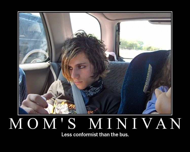 Moms_minivan.jpg